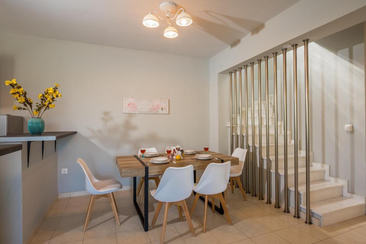 Asante Group Holiday Homes チィリヴィ エクステリア 写真