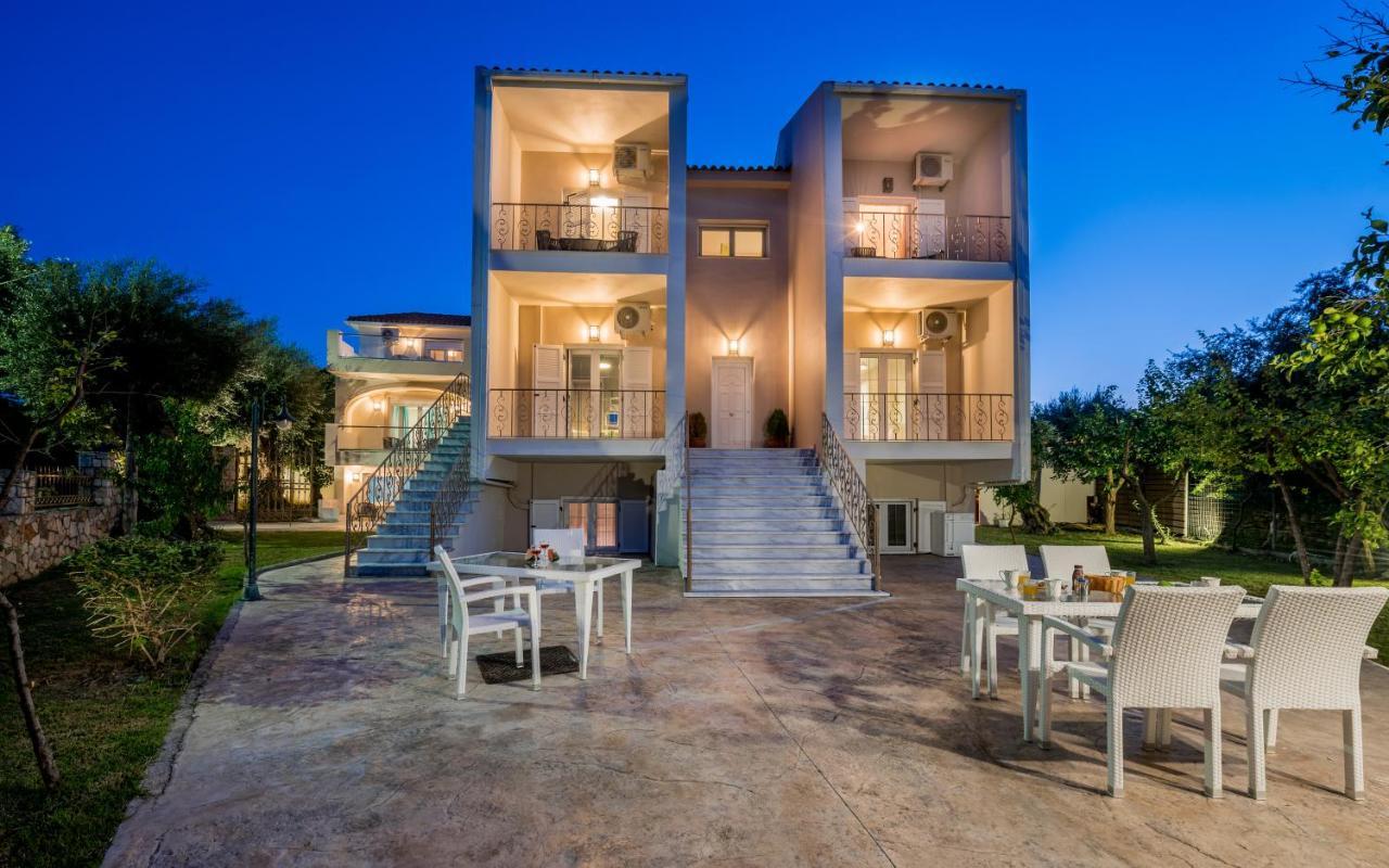 Asante Group Holiday Homes チィリヴィ エクステリア 写真