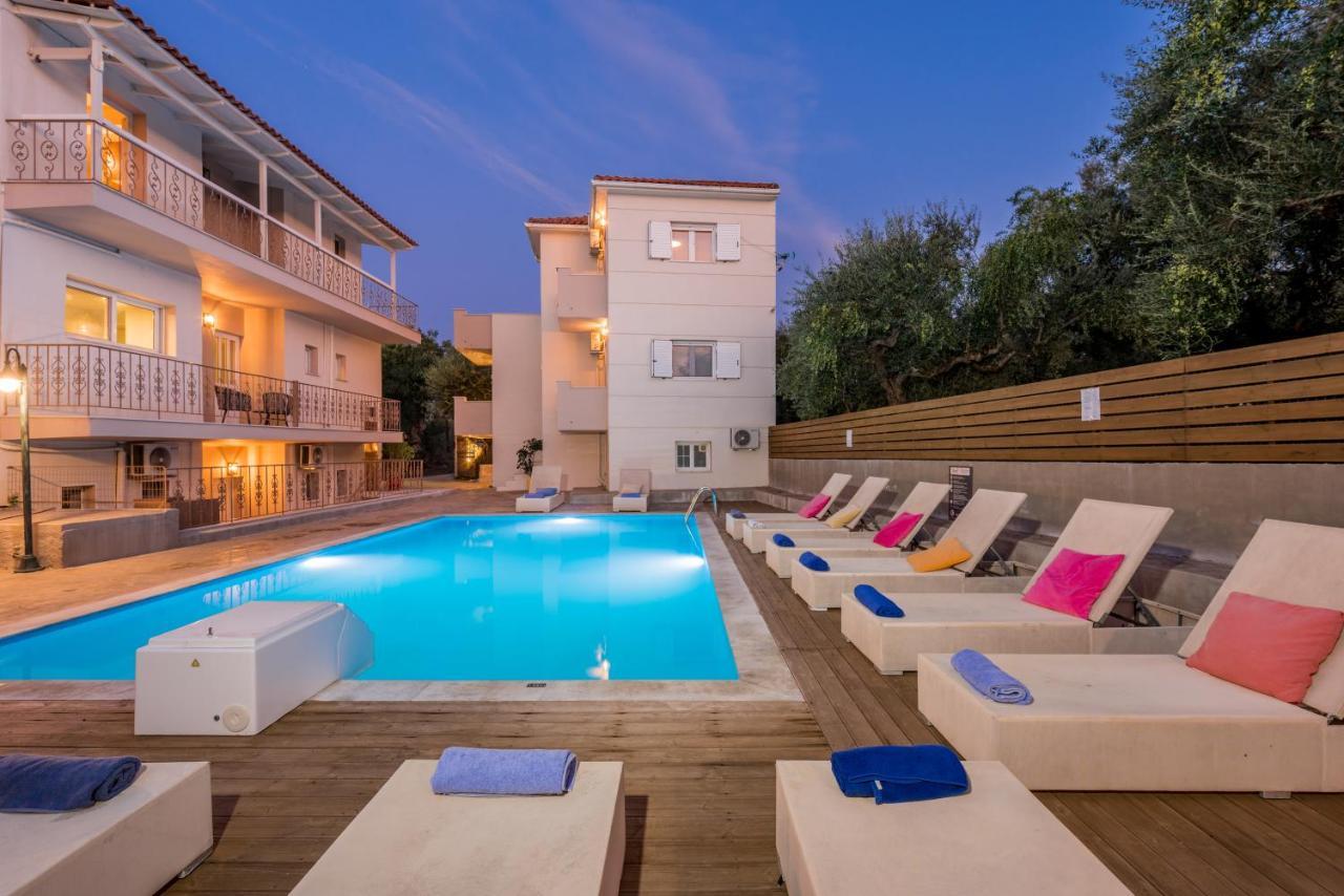 Asante Group Holiday Homes チィリヴィ エクステリア 写真